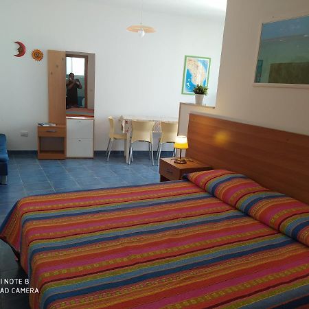 Samarcanda Camere E Appartamenti Porto Cesareo Exteriör bild