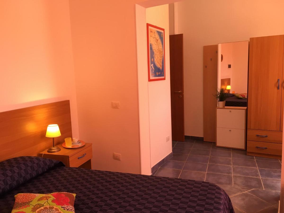 Samarcanda Camere E Appartamenti Porto Cesareo Exteriör bild