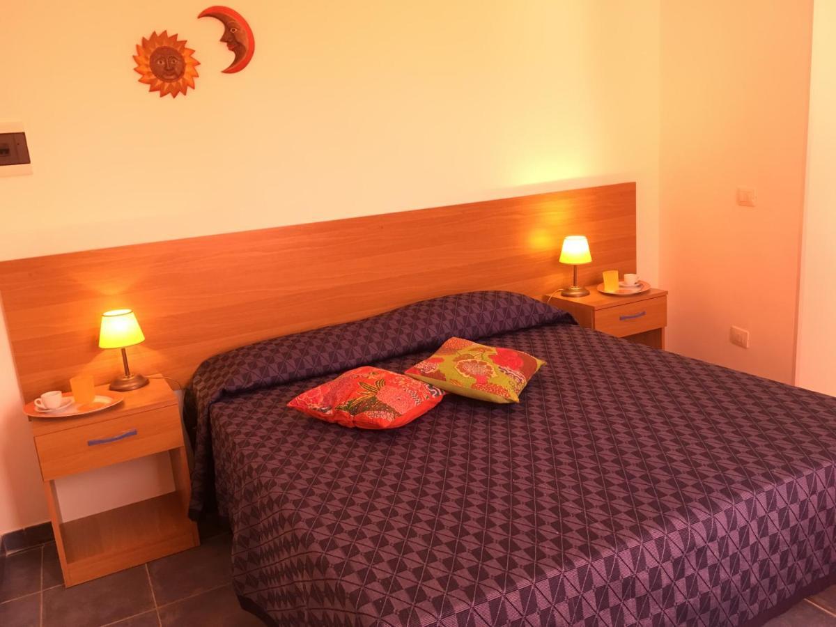 Samarcanda Camere E Appartamenti Porto Cesareo Exteriör bild