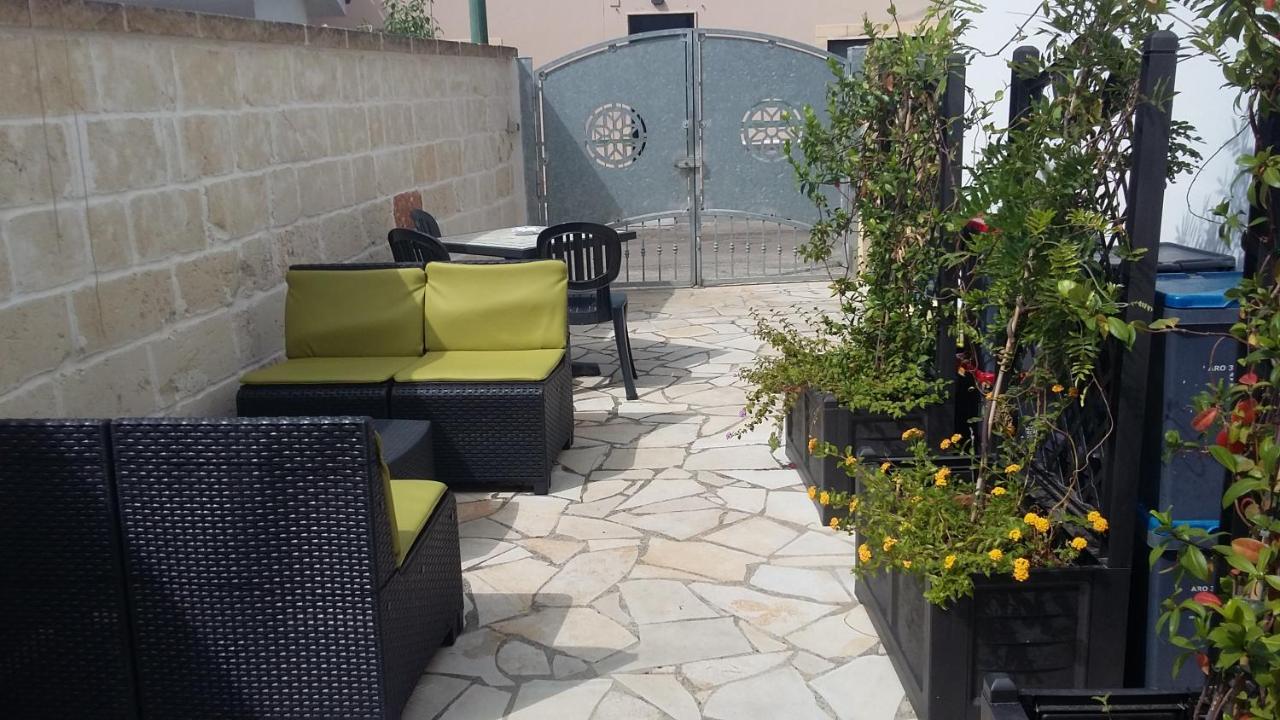 Samarcanda Camere E Appartamenti Porto Cesareo Exteriör bild